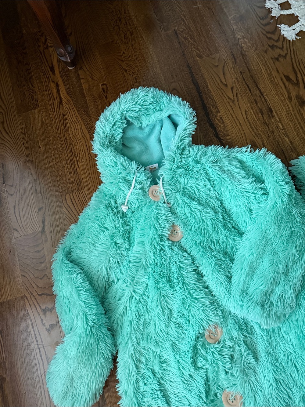 Plush Mint Green Faux Fur Hooded robe with Toggle Buttons medium - Picture 9 of 14